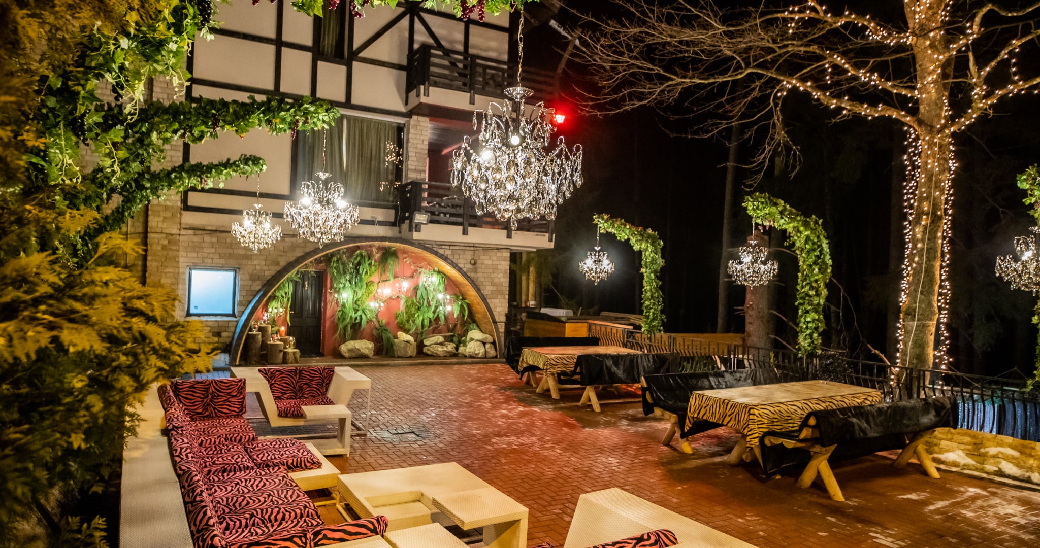 Terasa vilei de lux Moft